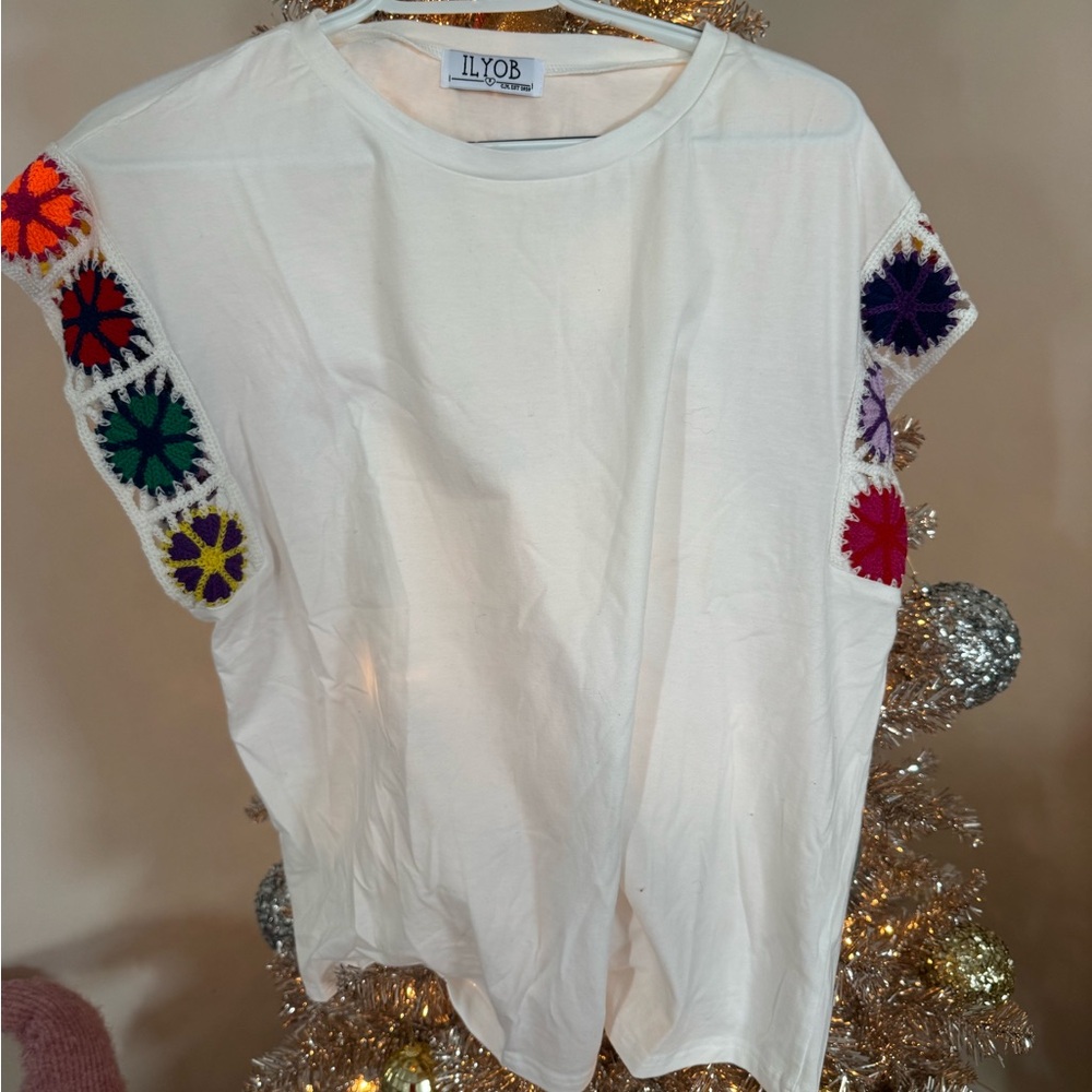 White T-Shirt with Colorful Crochet Sleeves